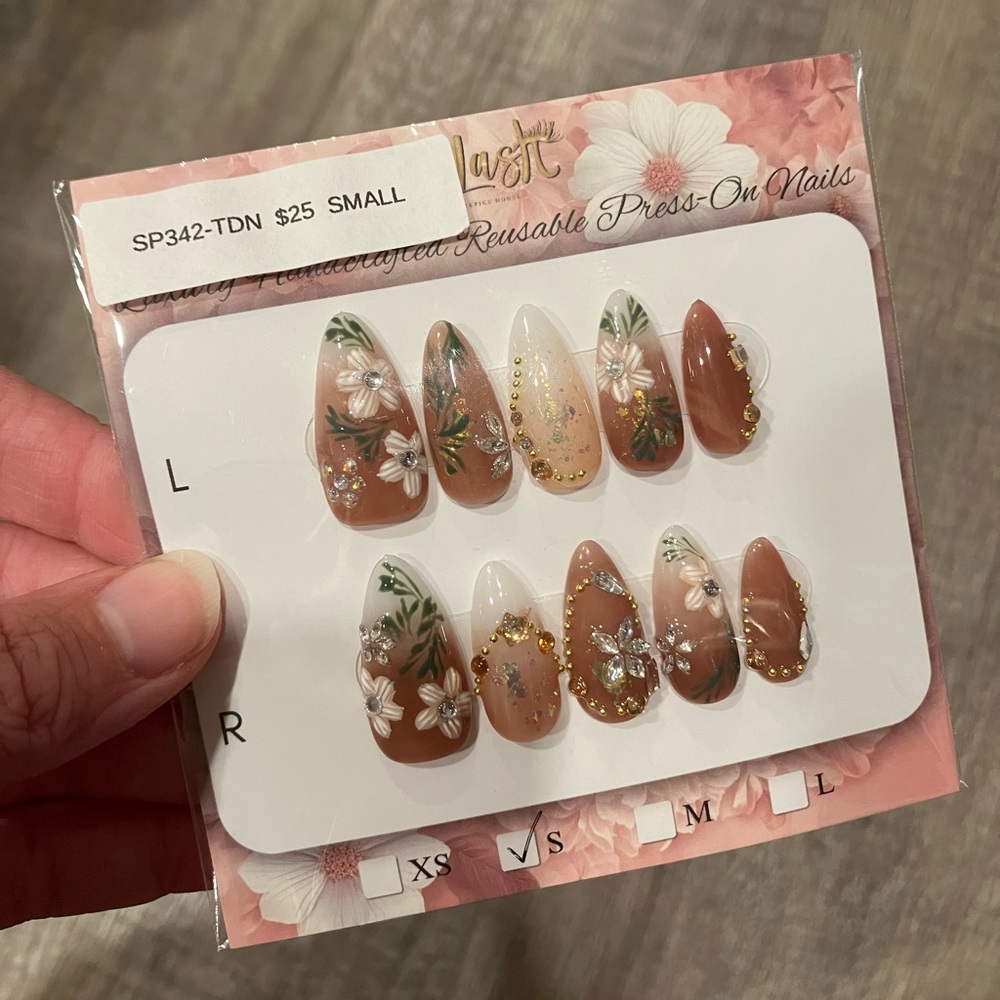 Press on Nails